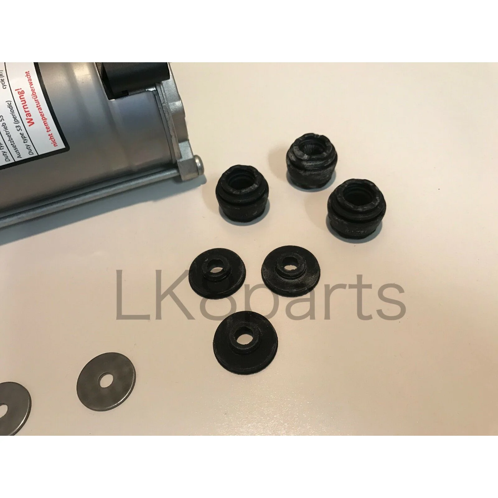 LR078650AMK OEM AMK Air Suspension Compressor Pump - Image 8