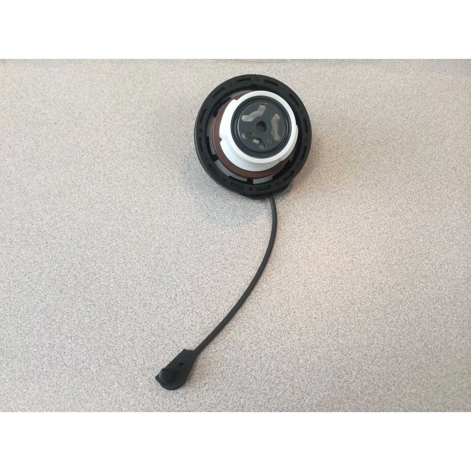 Gas Cap - Genuine - Image 6