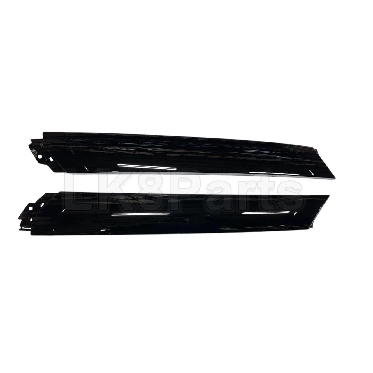 Gloss Black L663 A-Pillar Trim Kit - Image 4