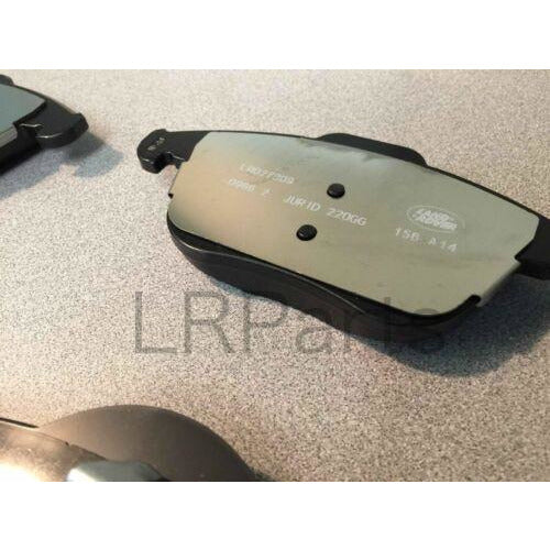 GENUINE FRONT BRAKE PAD SET LR027309 NEW - Image 3