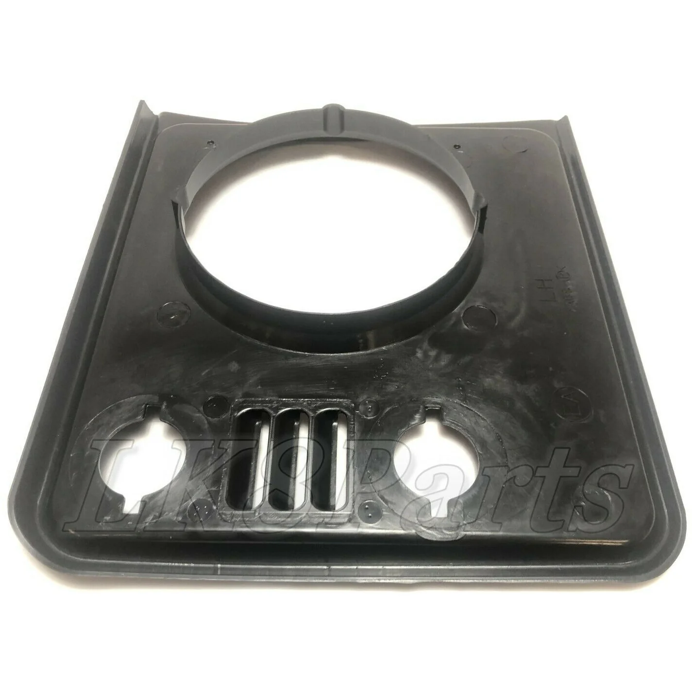 LR051110 Left Headlight Surround Finisher – Defender Td5 - Image 5