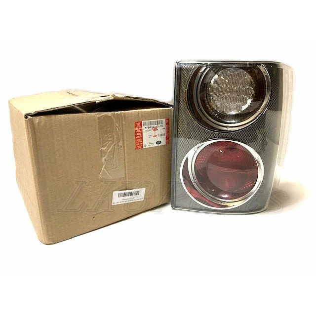 TAIL LAMP REAR LIGHT RIGHT RH GENUINE - Image 2