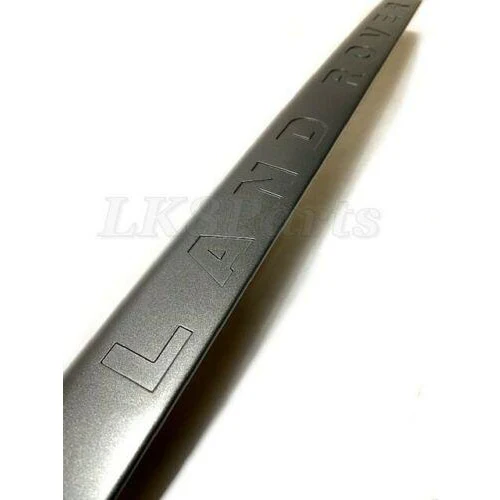 Tailgate Handle and Moulding - Image 3