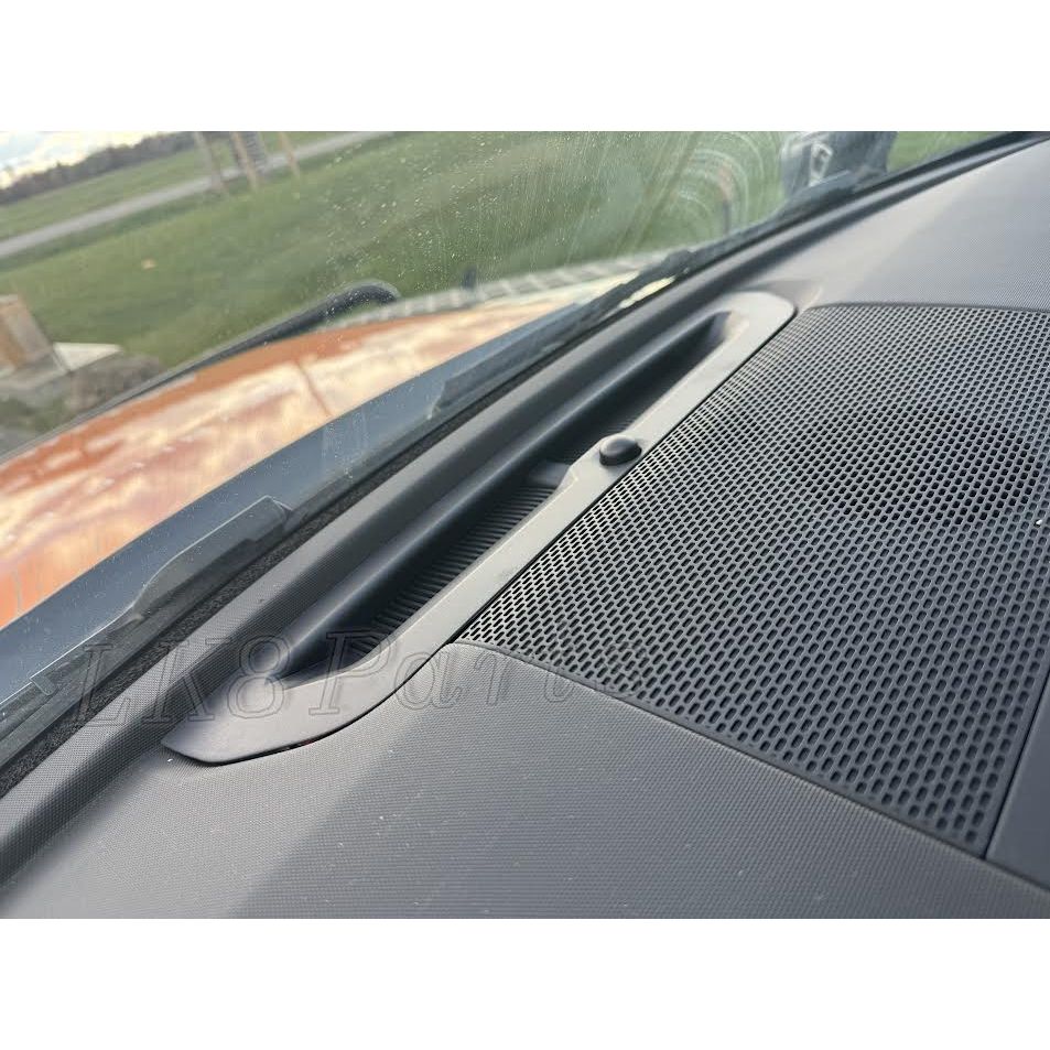 New Defender L663 Windscreen Air Vent Grille Guard - Image 4